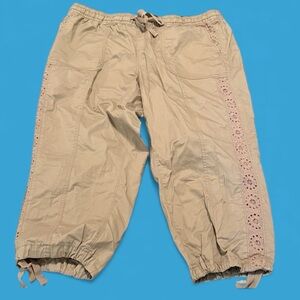 NWT Lane Bryant Elastic Waist Capri Size 14/16 Tan
